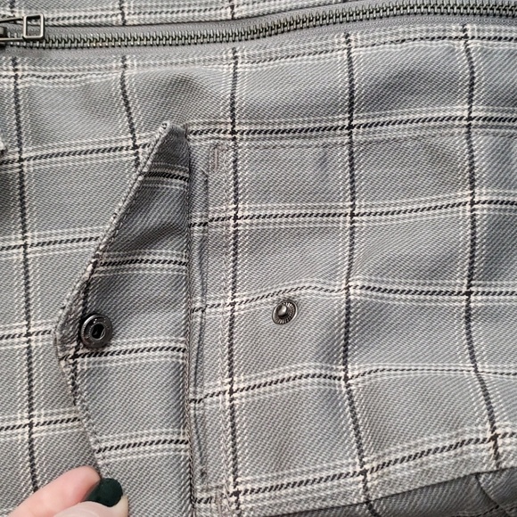 Torrid Super Soft Denim Zip Front Jacket Gray Plaid - Size 3X - Picture 6 of 14